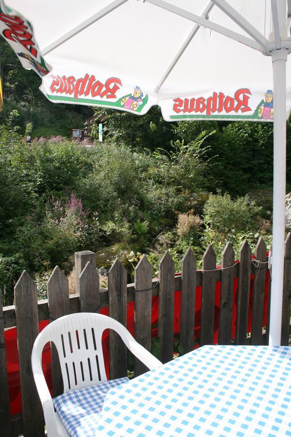 Gaestehaus Zur Lilie Triberg im Schwarzwald Exteriör bild